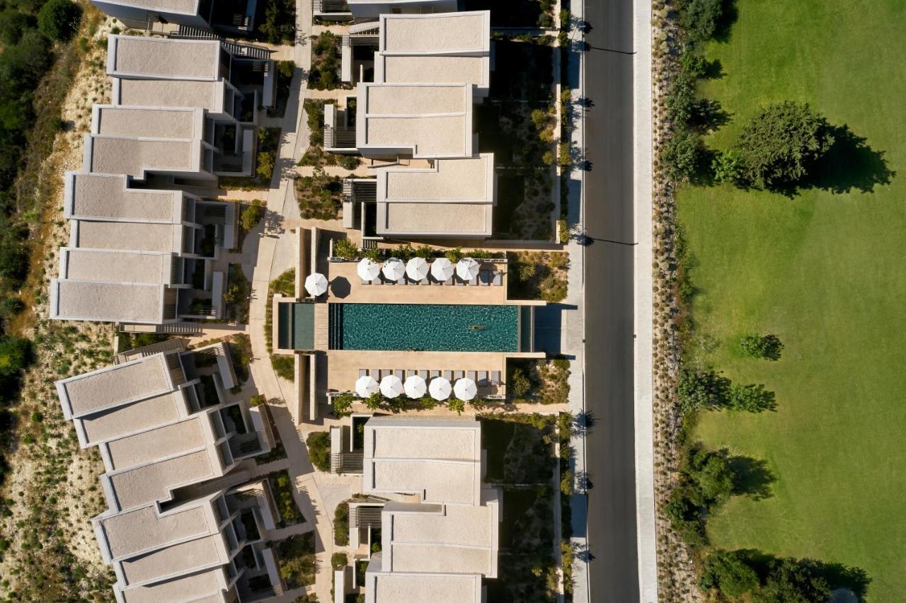 Minthis Resort Tsadha 外观 照片 Aerial view of the hotel